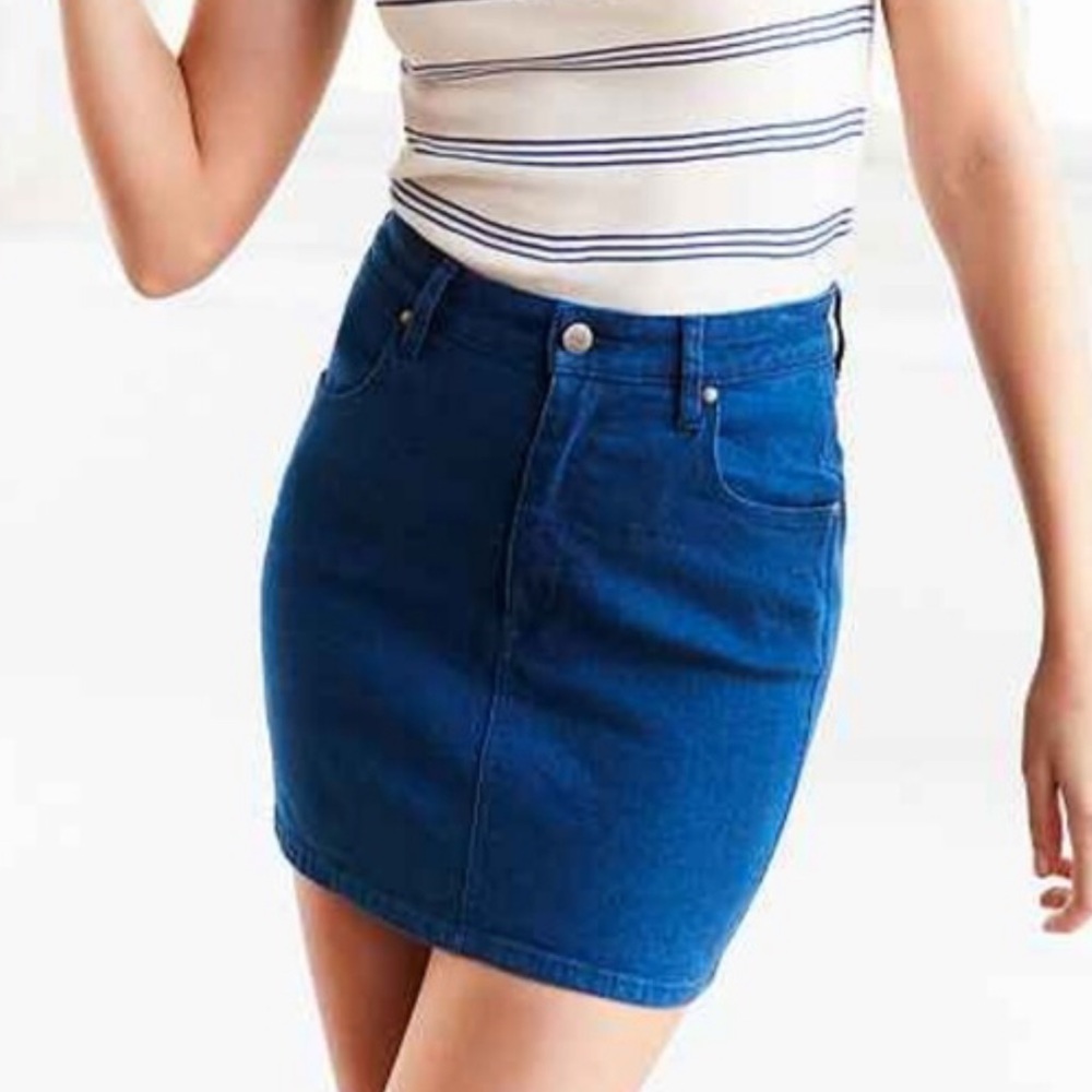 Wrangler for urban outfitters Denim mini skirt
